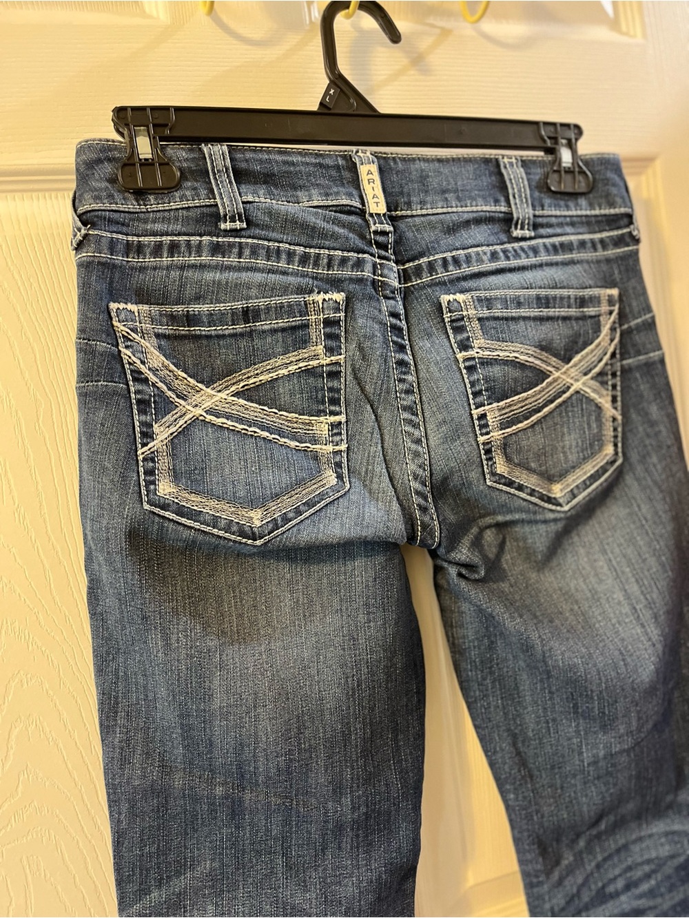 Ariat Real Women's Mid Rise Stretch Ivy Stackable Straight Leg Jeans - Dresden - Picture 8 of 16